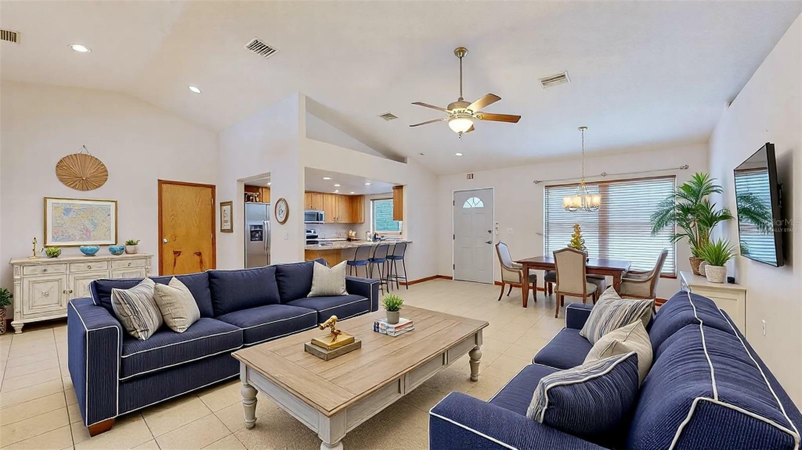 Property Photo: 7263 Sablon Road FL 34291