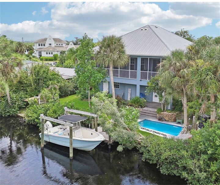 Property Photo:  9033 Allapata Lane  FL 34293 