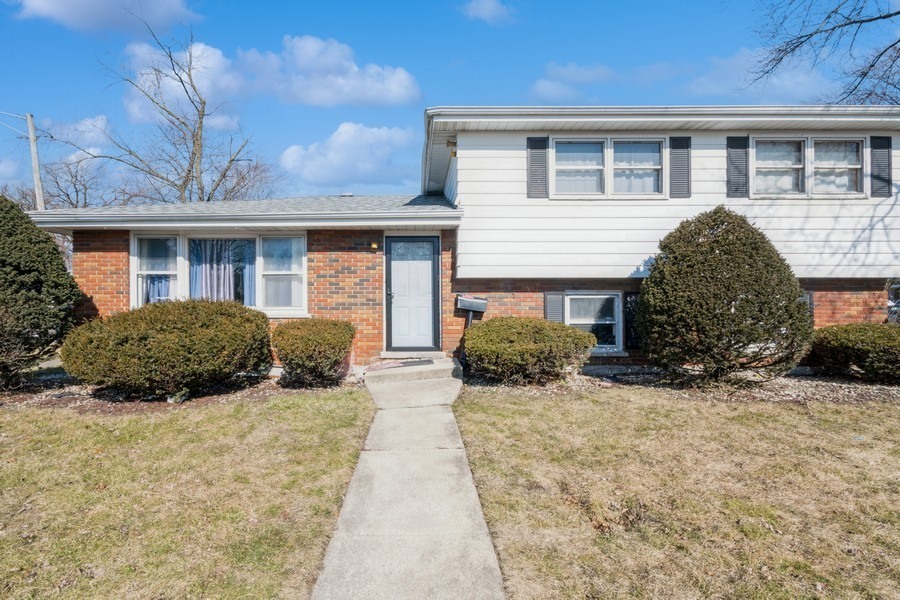 Property Photo:  14321 Normal Avenue  IL 60426 