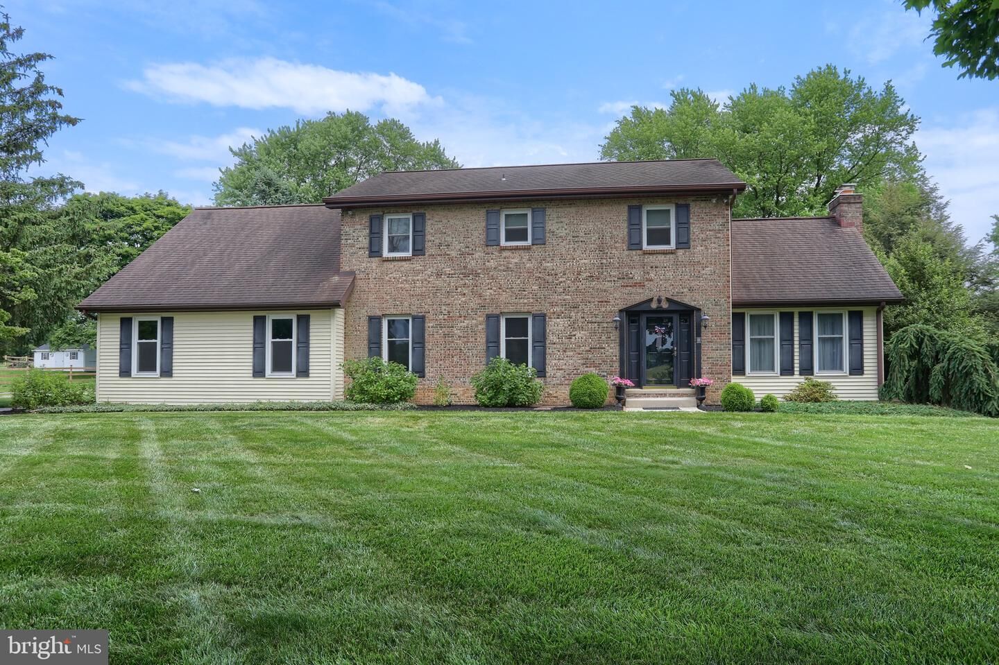 Property Photo:  106 Maple Lane  PA 17042 