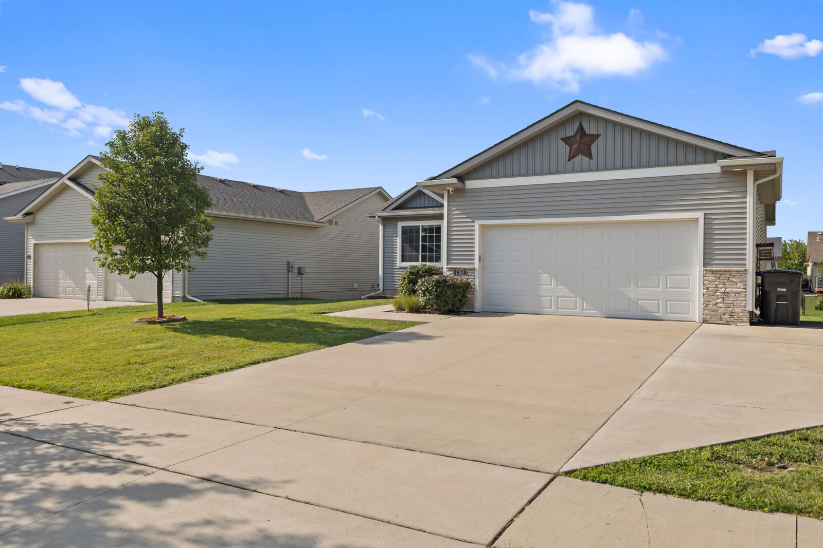 Property Photo:  4638 E Valdez Drive  IA 50317 