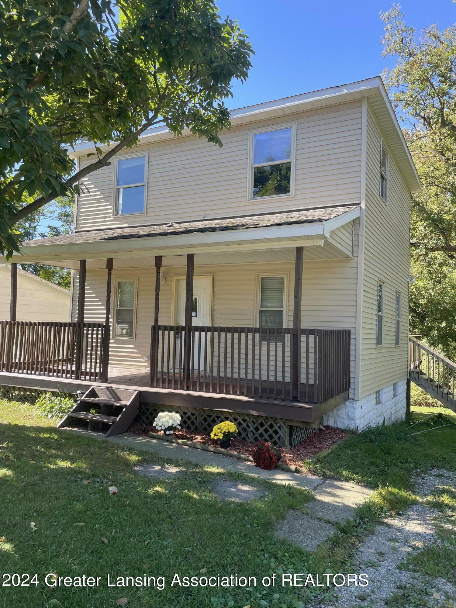 3325 Felt Street  Lansing MI 48906 photo