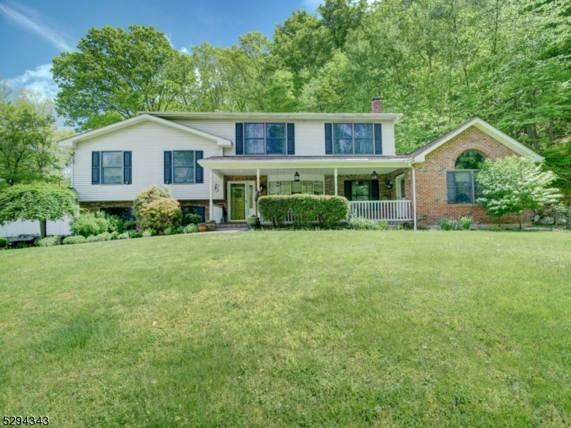 Property Photo:  64 Grayrock Rd  NJ 08809 