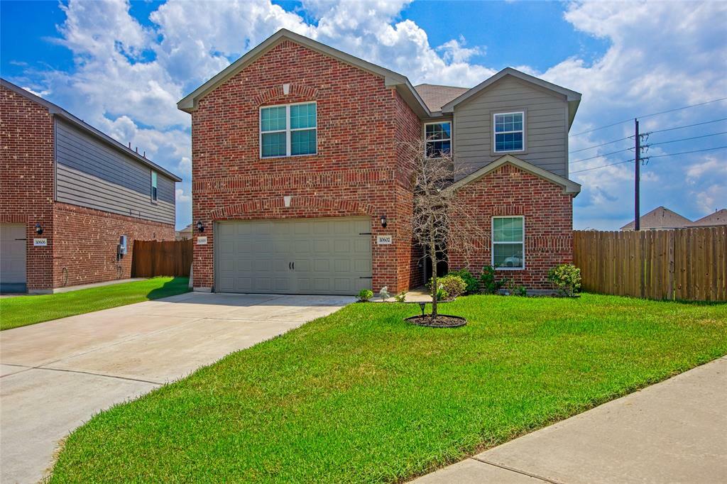 Property Photo: 10602 Hillside Creek Drive TX 77396