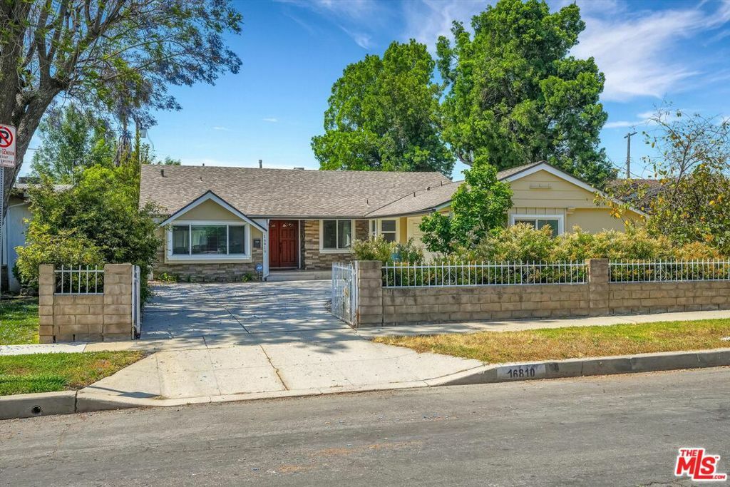 Property Photo:  16810 Minnehaha Street  CA 91344 