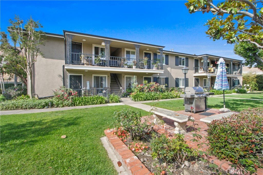 Property Photo:  660 S Glassell Street 96  CA 92866 