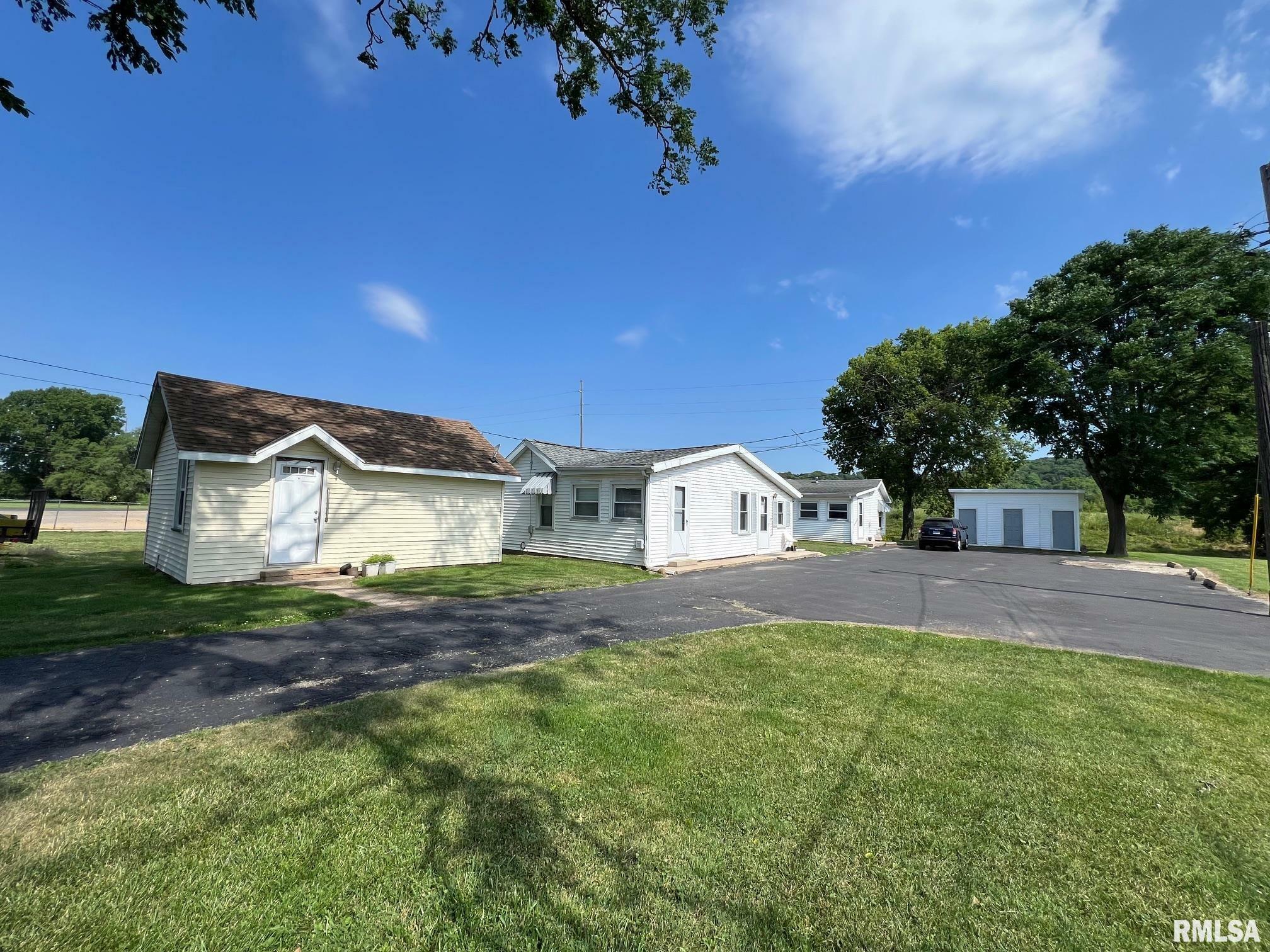 Property Photo:  201 Meadow Avenue  IL 61611 