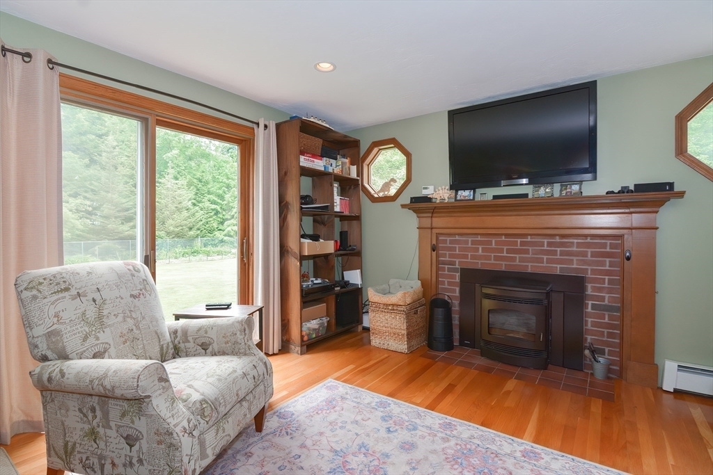 Property Photo:  77 Timber Ln  MA 01520 