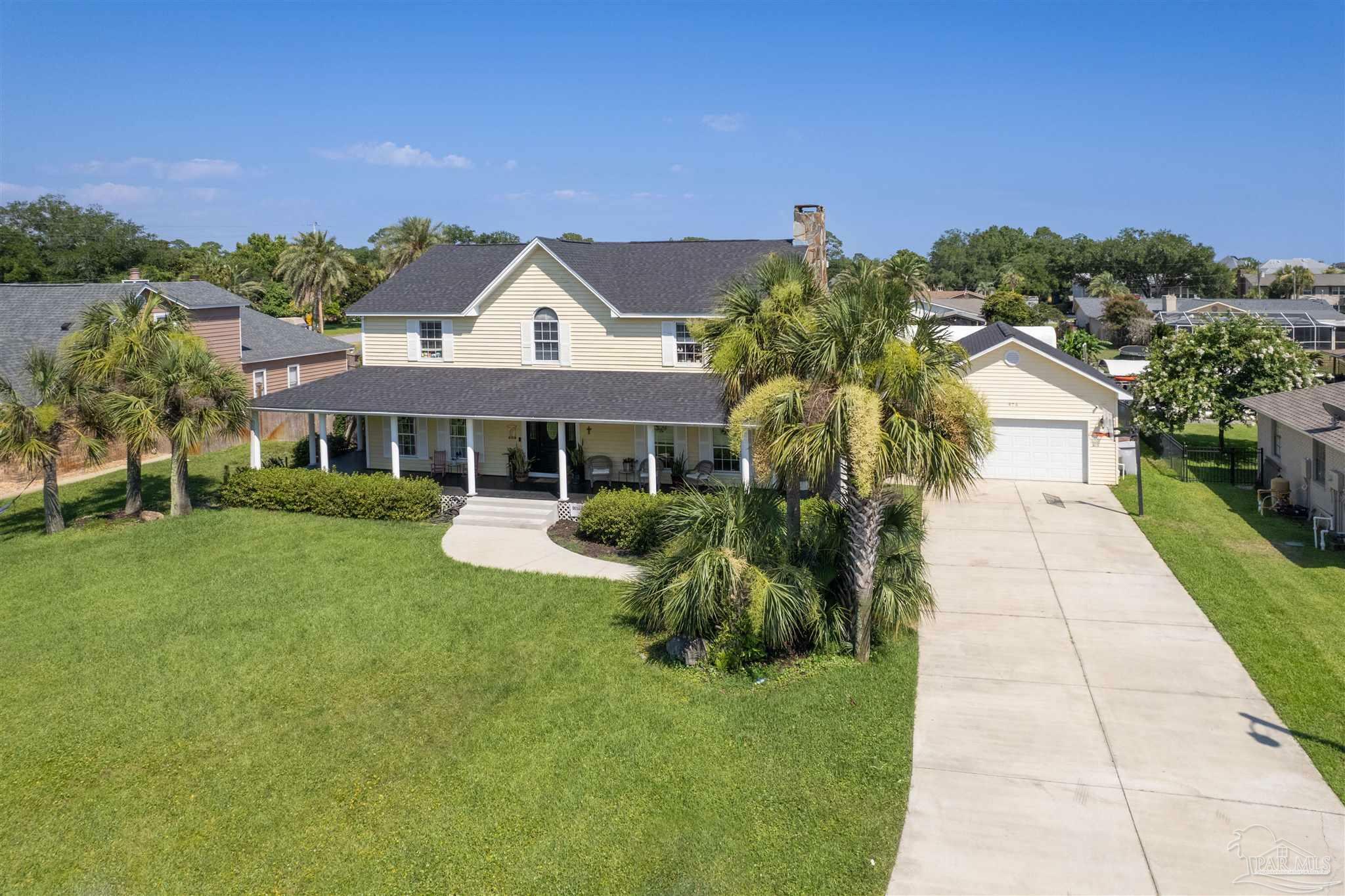 Property Photo:  976 Grand Canal St  FL 32563 