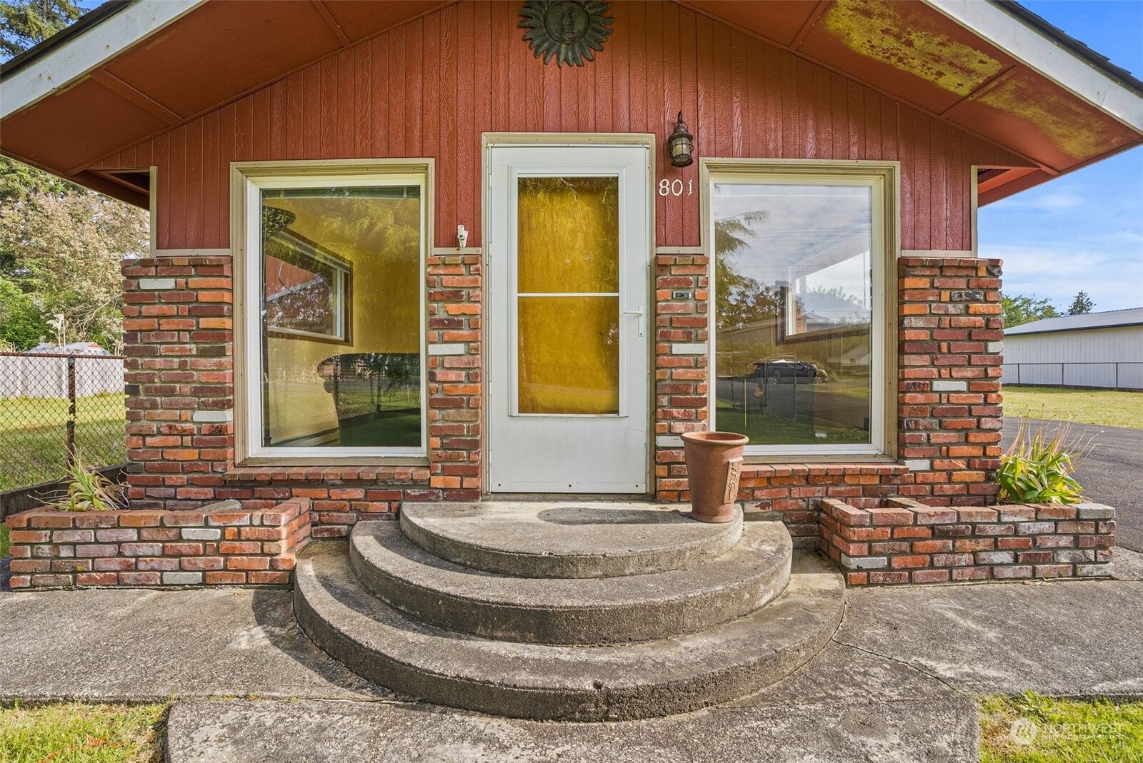 Property Photo:  801 W Ocean Avenue  WA 98595 