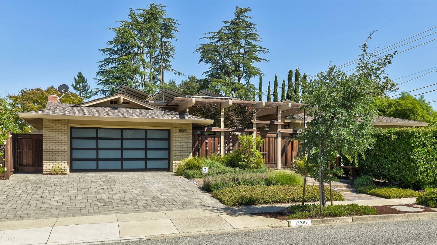 Property Photo:  13316 Glen Brae Drive  CA 95070 