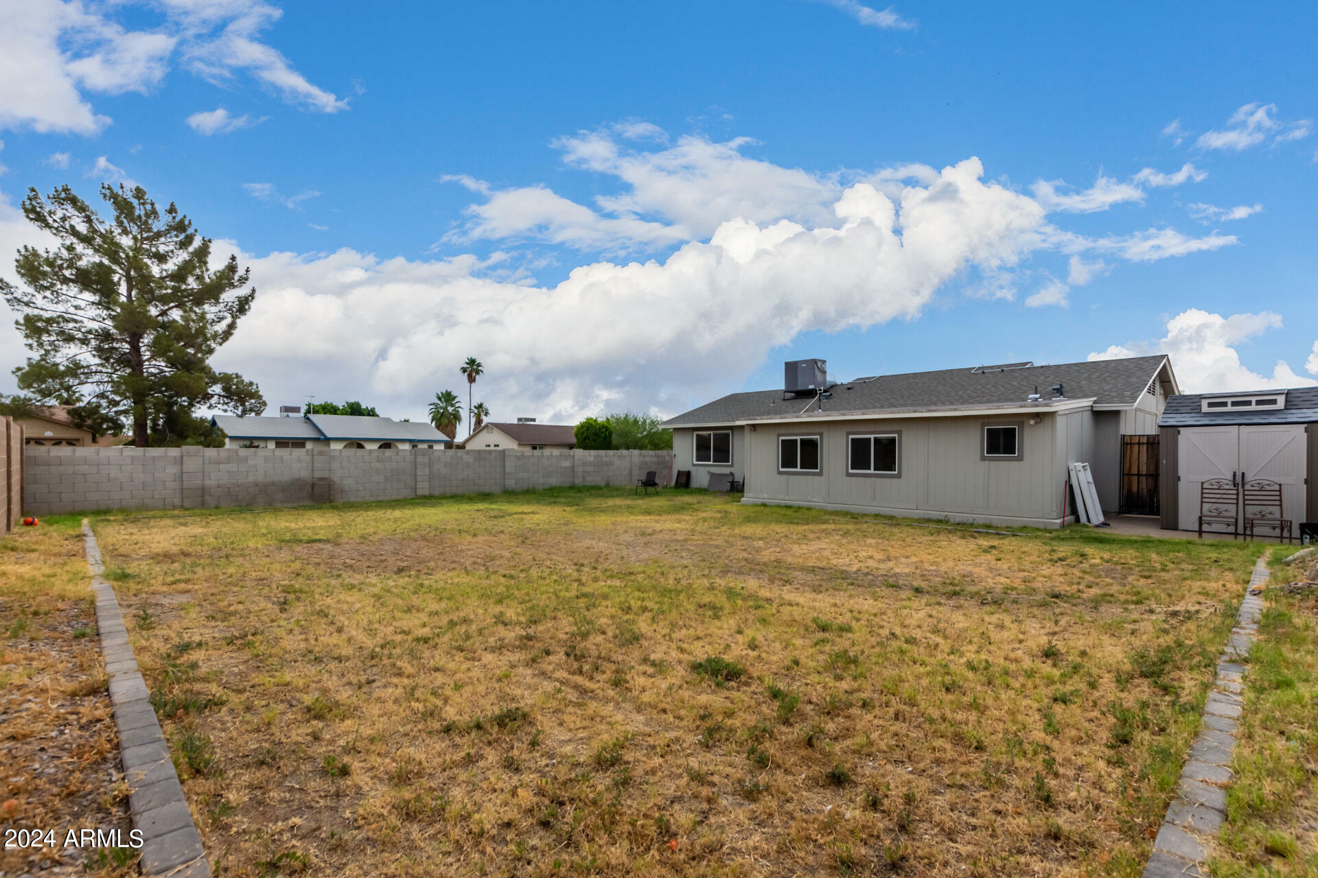 Property Photo:  5702 S Beck Avenue  AZ 85283 