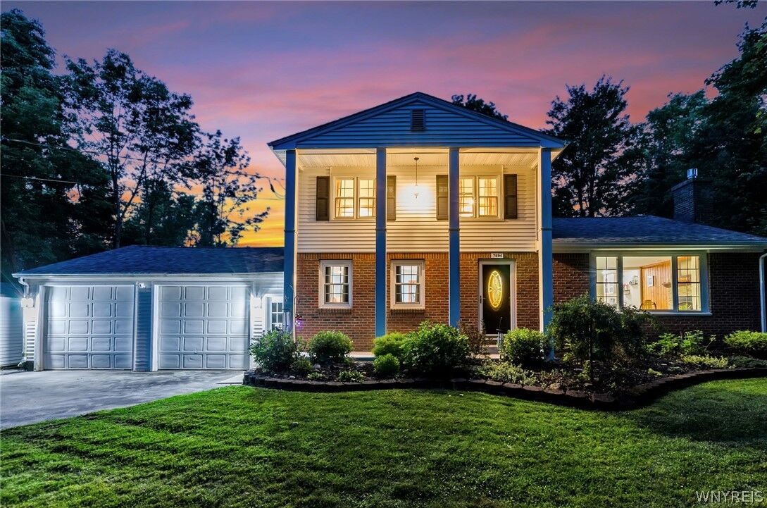 Property Photo:  7594 Back Creek Road  NY 14075 