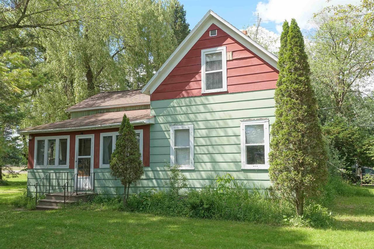 Property Photo:  W5464 Dassow Avenue  WI 54451 