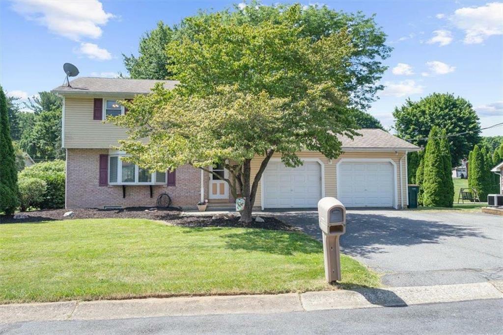 Property Photo:  4008 Meadow Avenue  PA 18045 