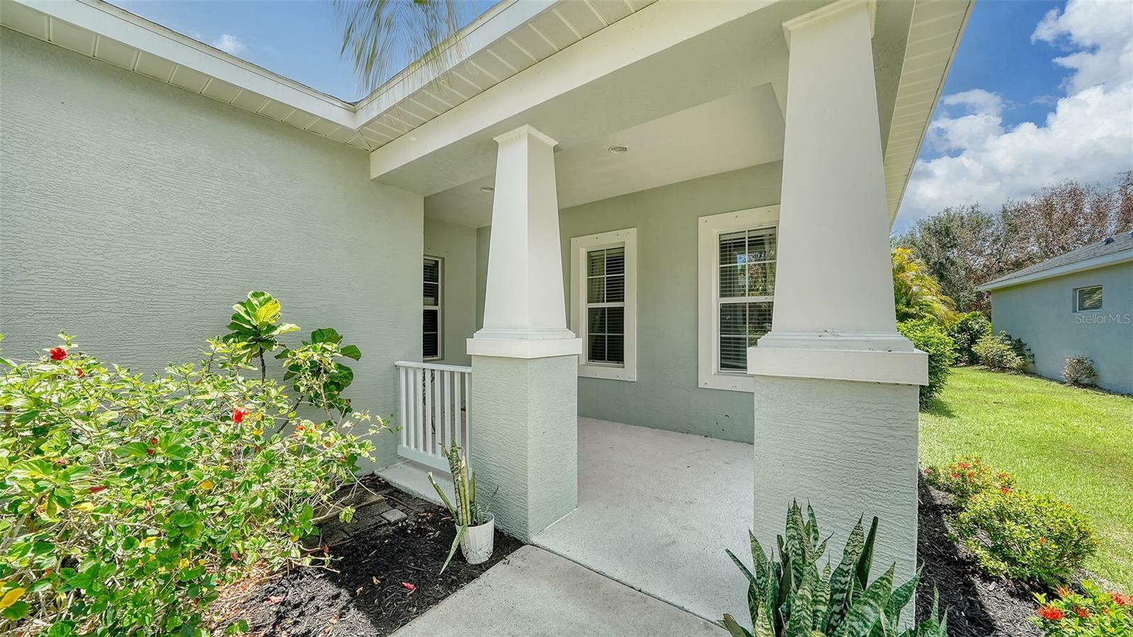 Property Photo:  4935 Boston Common Glen  FL 34211 