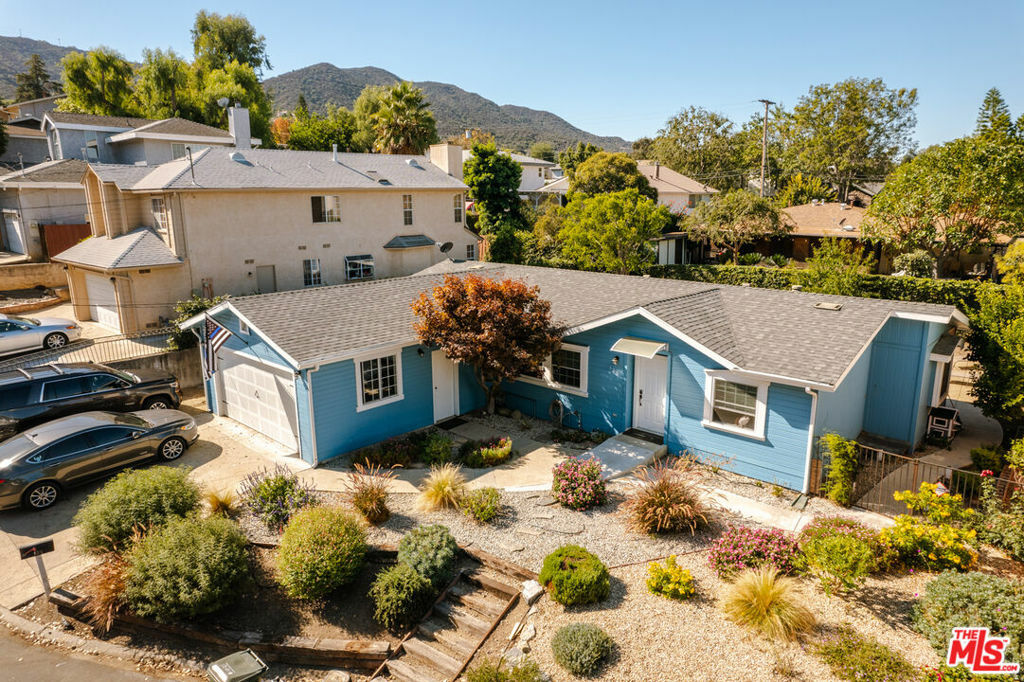 Property Photo:  135 Maple Road  CA 91320 