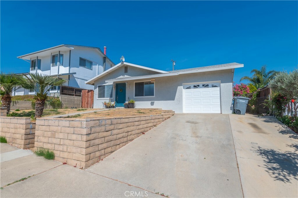 Property Photo:  406 Granite Street  CA 92530 