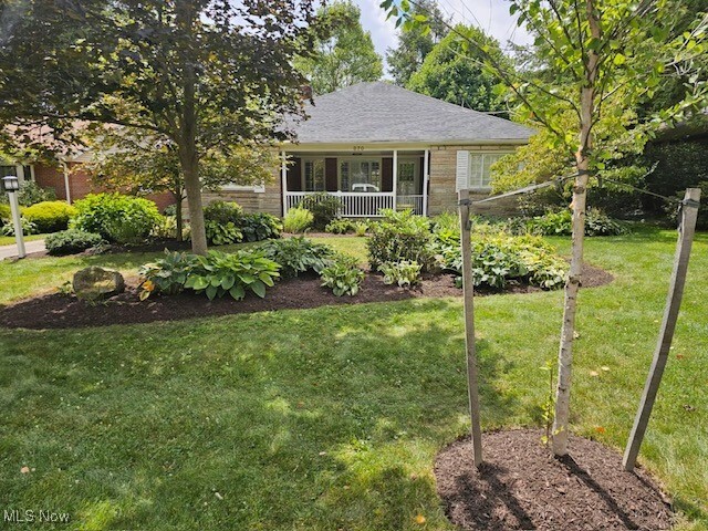 Property Photo: 870 Sunnyside Avenue OH 44303