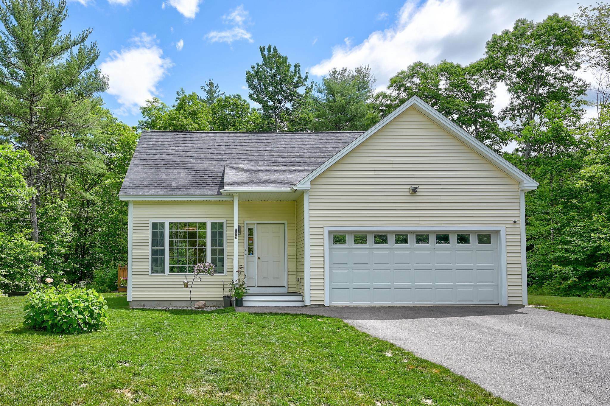 Property Photo:  173 Pemigewasset Drive  NH 03813 