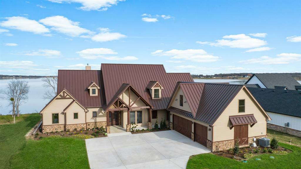Property Photo: 340 Emerald Lane TX 75109