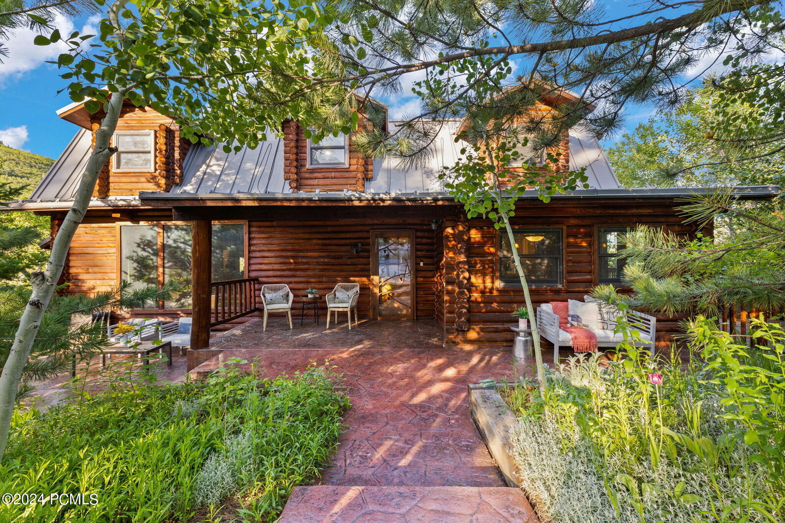 Property Photo: 110 Aspen Drive Drive UT 84098