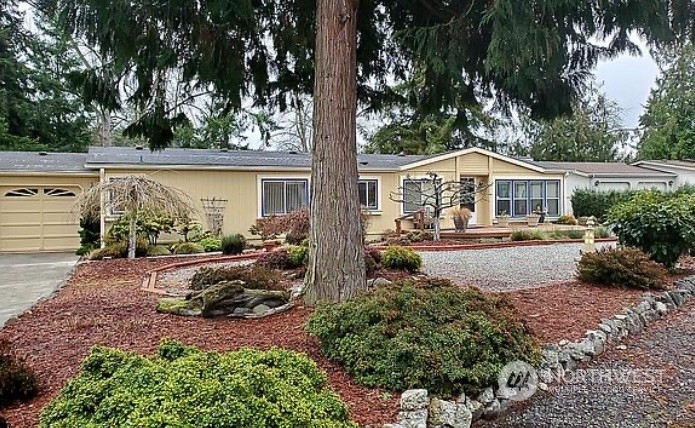 Property Photo:  403 Parkwood Boulevard  WA 98382 