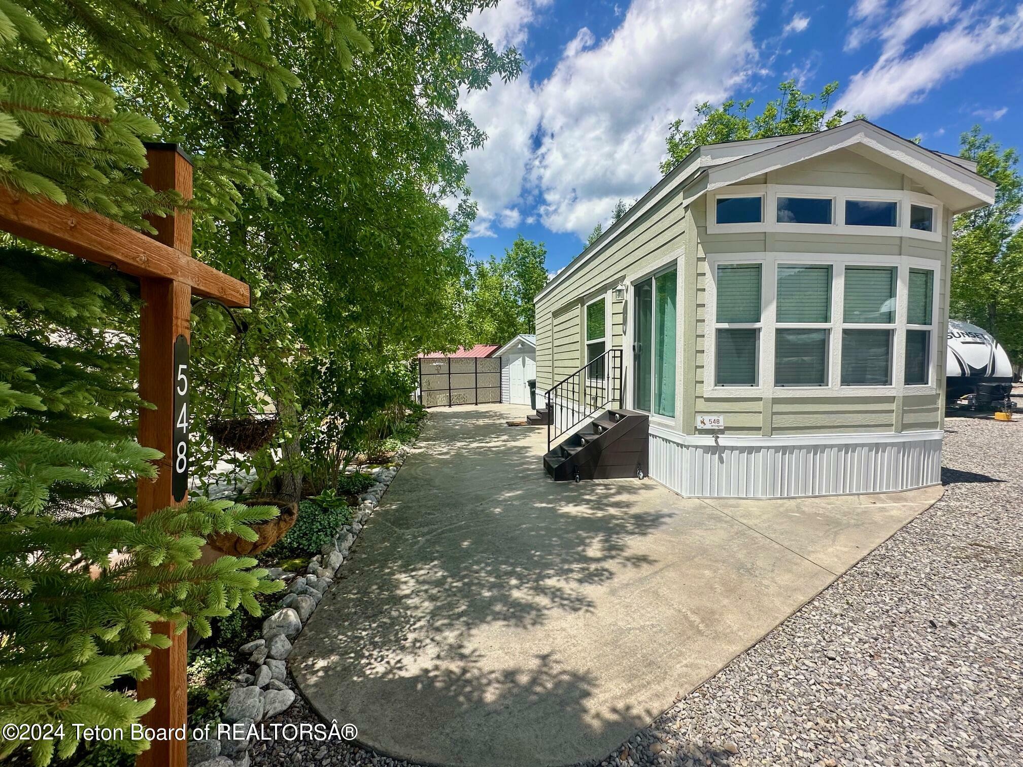 Property Photo:  548 Oxbow Dr  WY 83127 