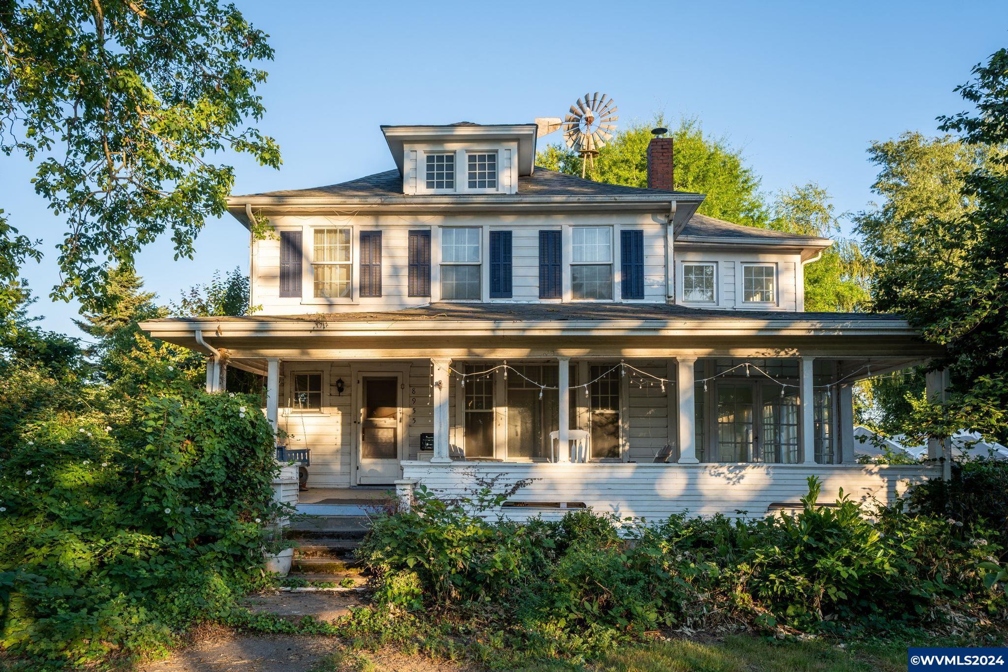 Property Photo: 8955 River Rd NE OR 97303