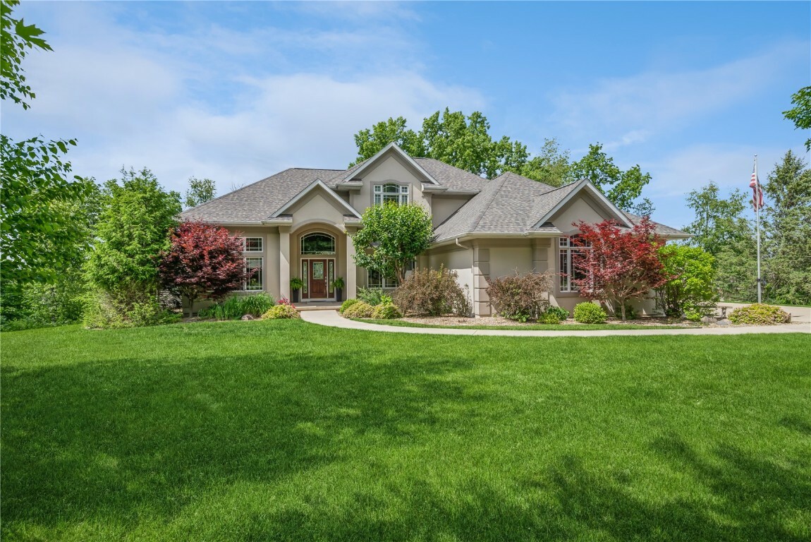 Property Photo:  3140 Diamond Drive  IA 52403 