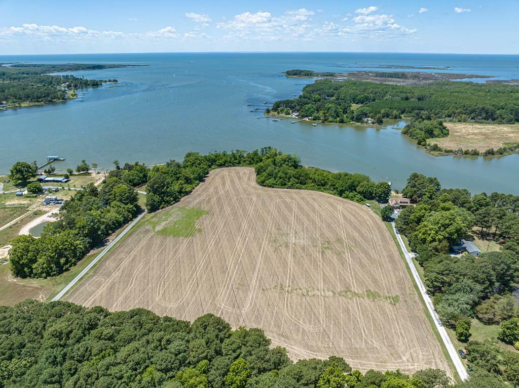 Property Photo:  20.25 Ac Barn Woods Rd  VA 23417 