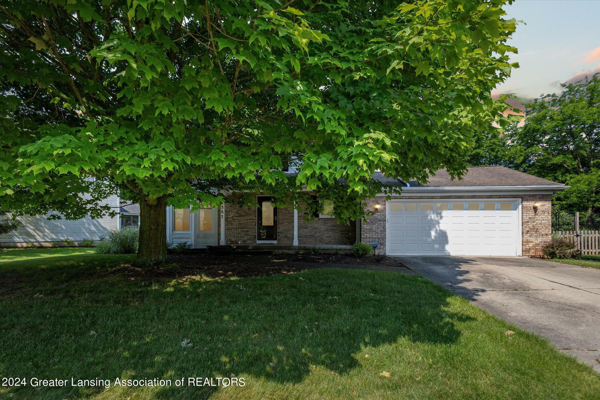 4387 Hickorywood Drive  Okemos MI 48864 photo