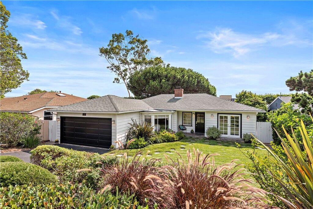 Property Photo: 16 S Stonington Road CA 92651
