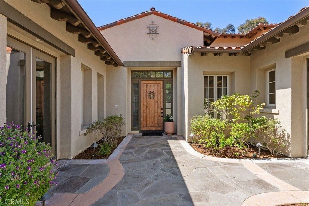 Property Photo: 11220 Hannaford Drive CA 92782