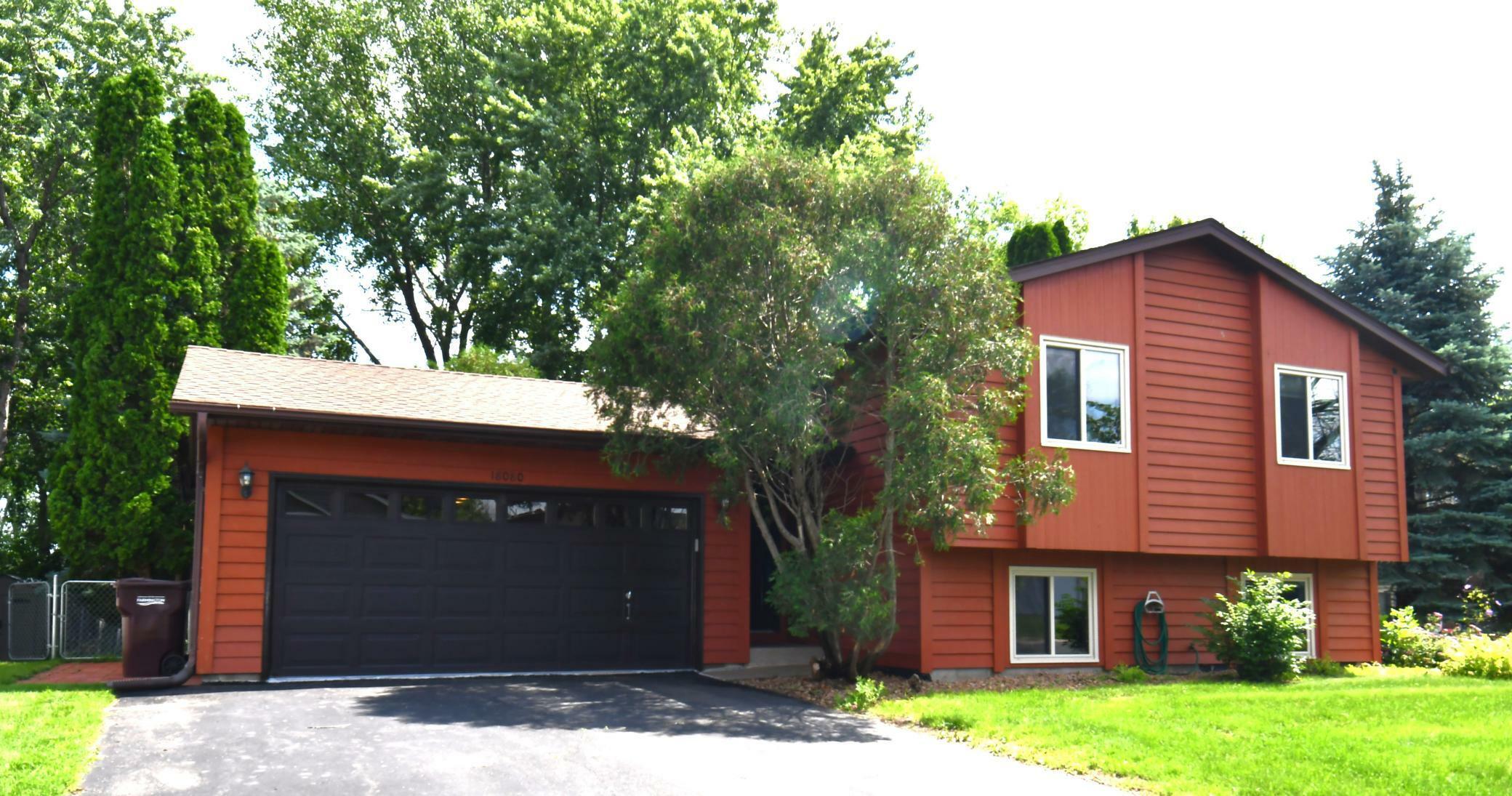 Property Photo:  18080 Echo Drive  MN 55024 