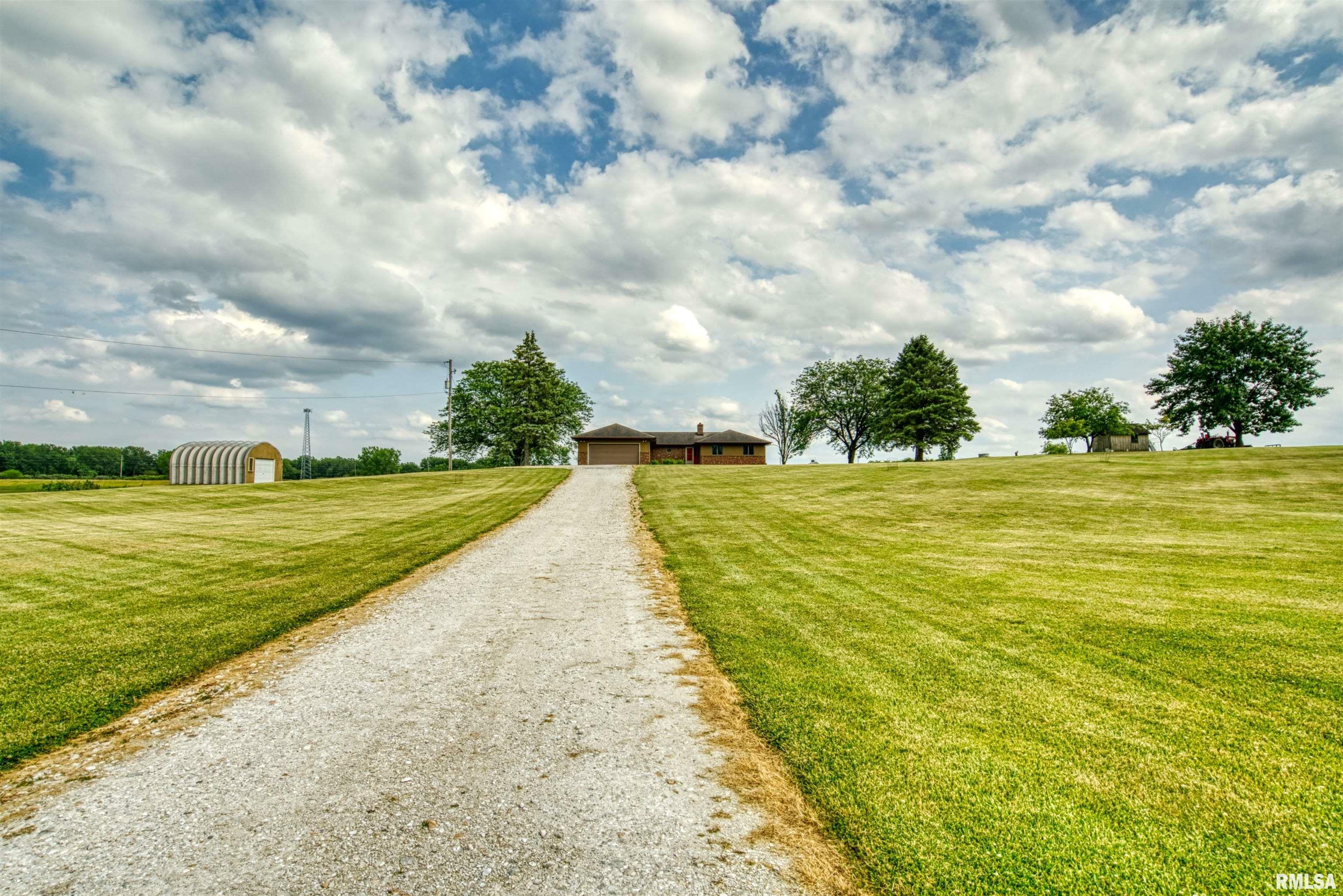 Property Photo:  11626 W Cottonwood Road  IL 61517 