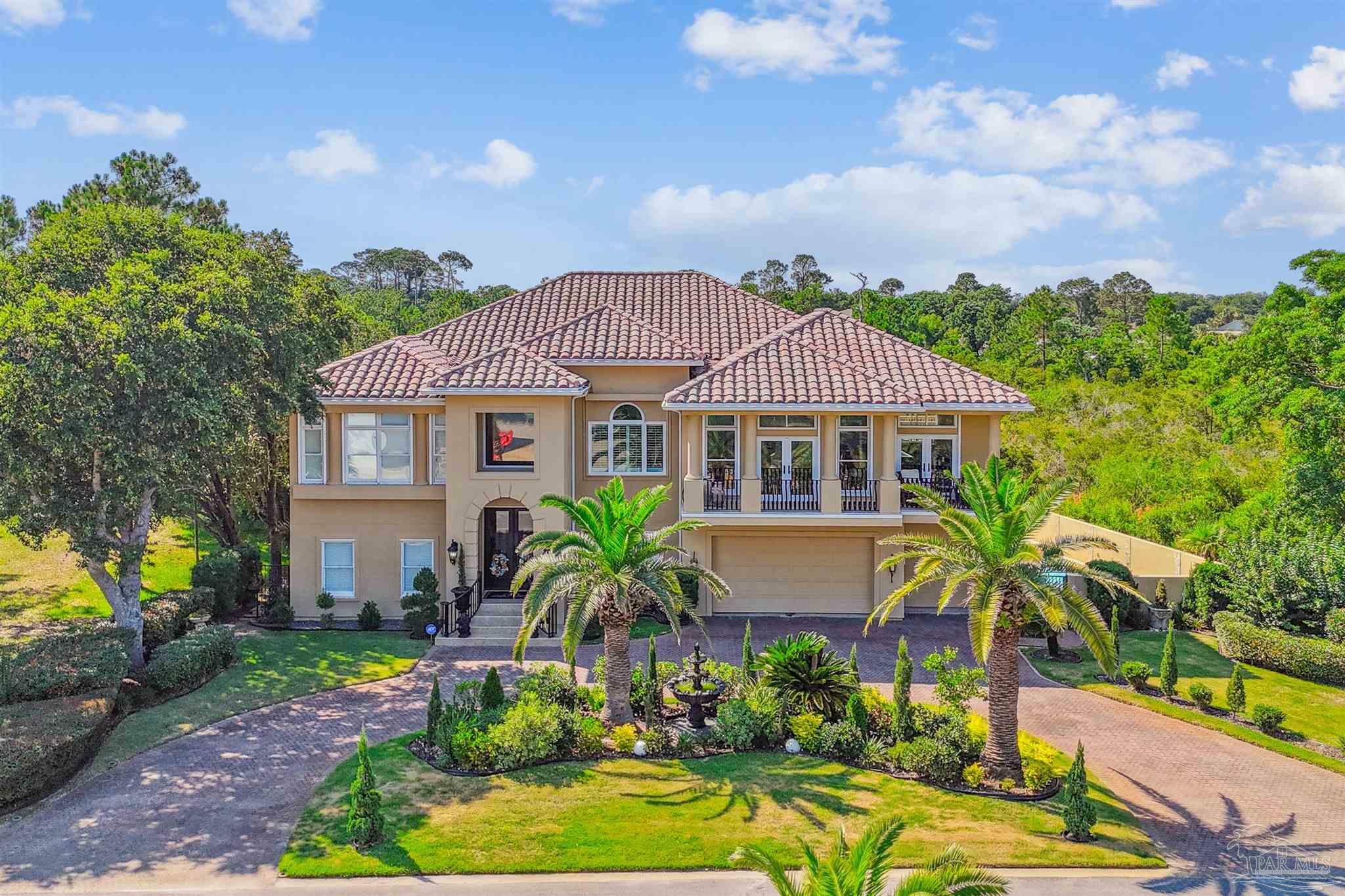 Property Photo: 2 Colley Cv Dr FL 32561