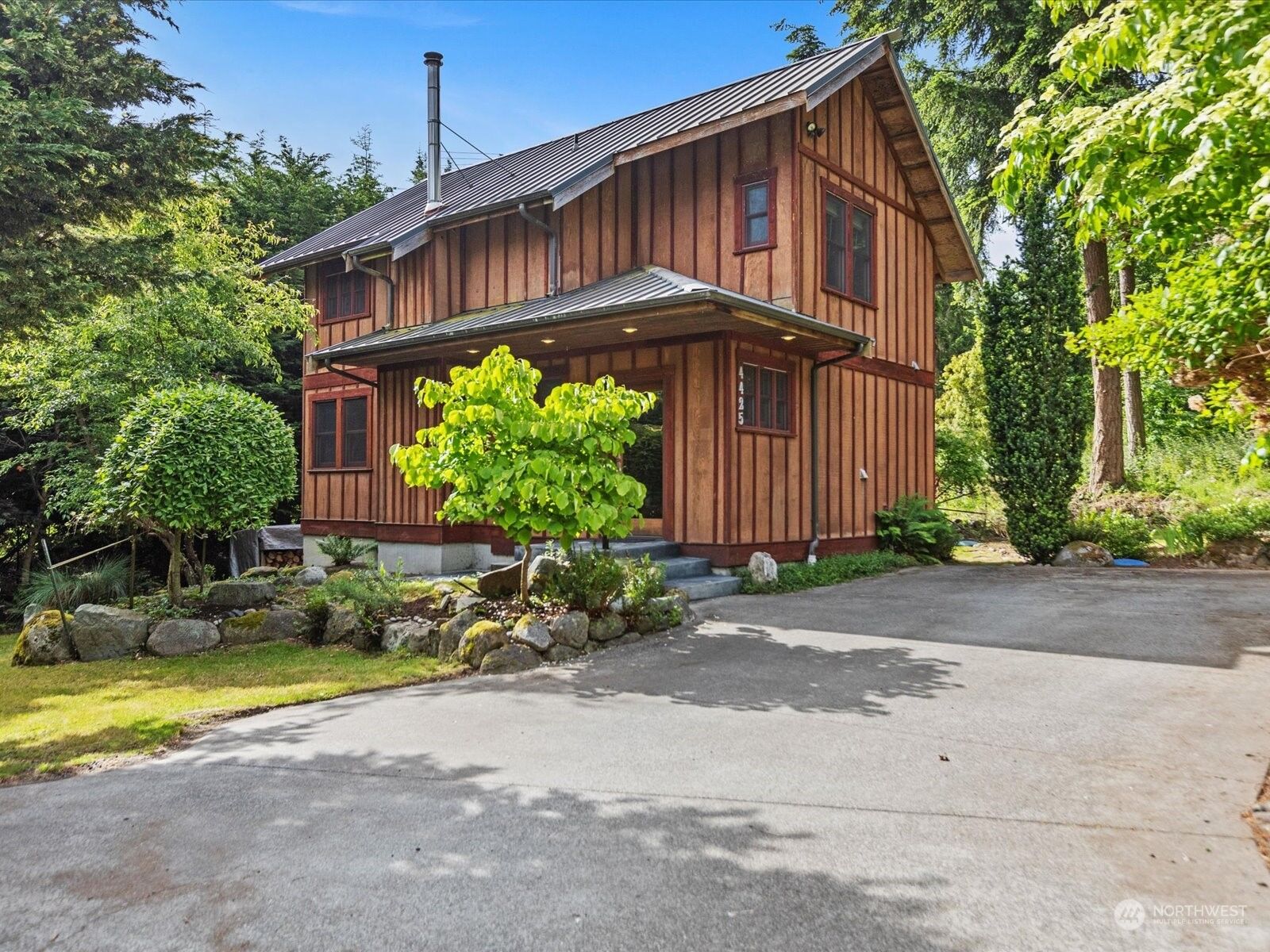 Property Photo: 4425 Minor Way WA 98253