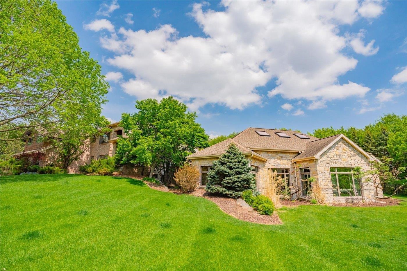 Property Photo: 5610 Reiner Road WI 53590