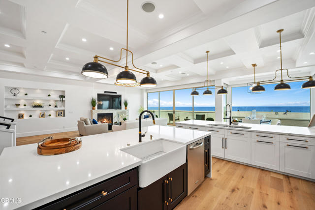 Property Photo: 731 Mandalay Beach Road CA 93035