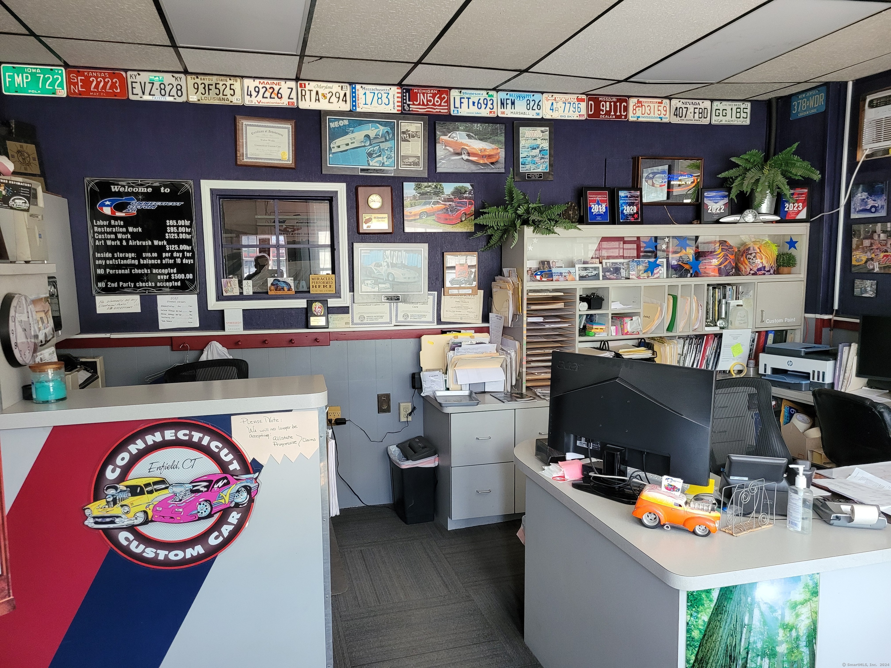 Property Photo: 740 Enfield Street CT 06082