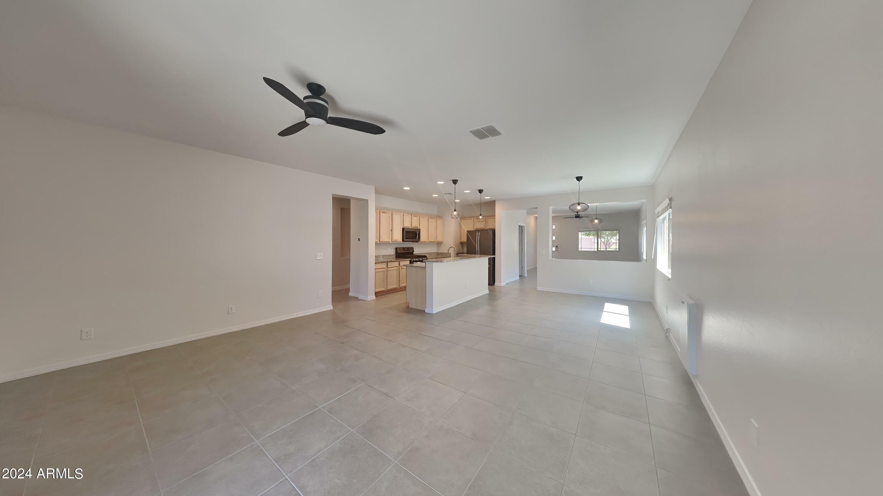 Property Photo:  1473 W Buckeye Tree Avenue  AZ 85140 