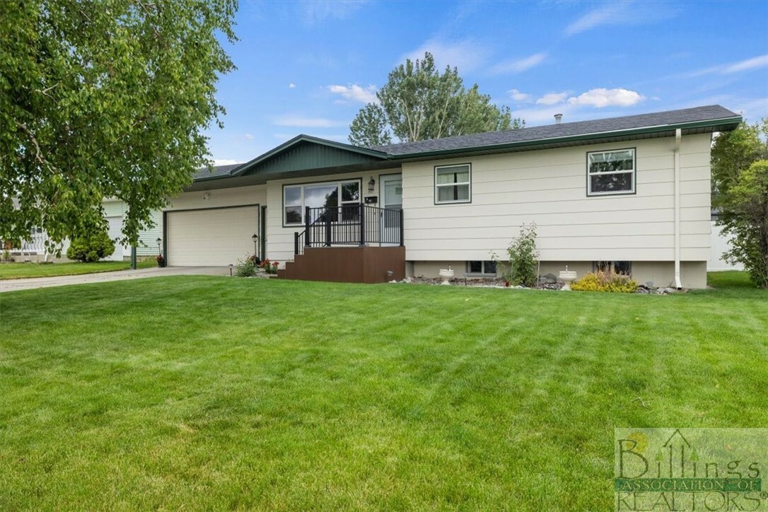 Property Photo:  711 6th Avenue  MT 59044 