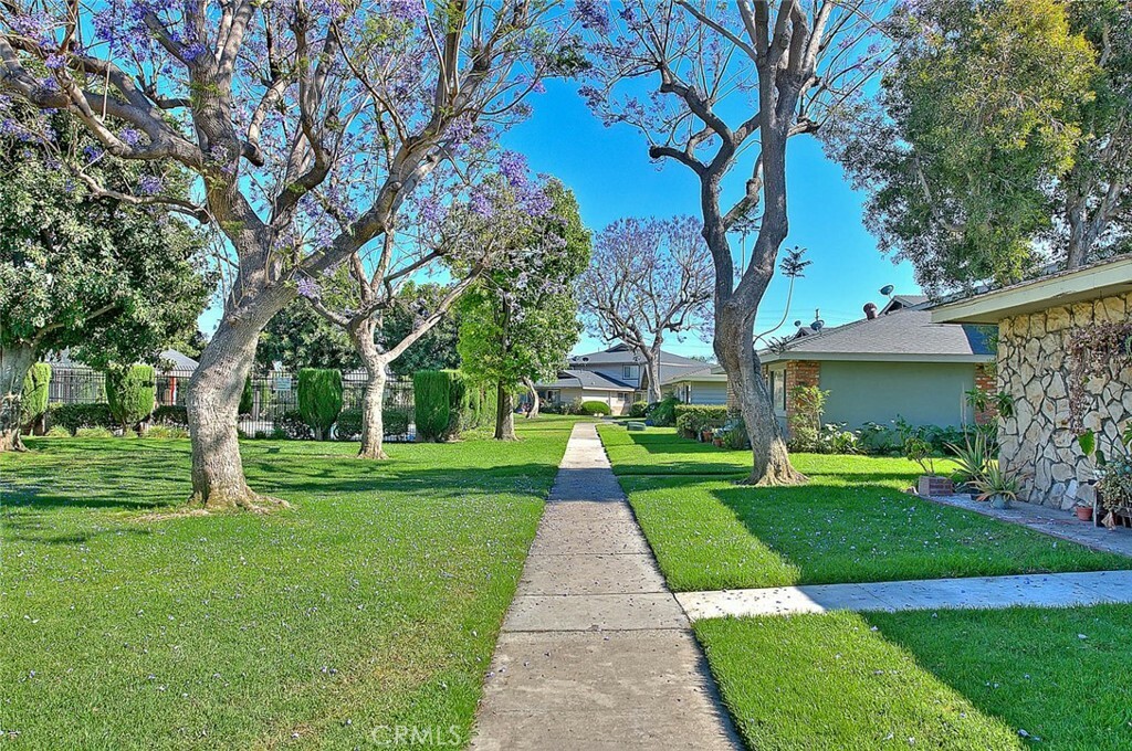 Property Photo:  1104 S Mantle Lane 28D  CA 92705 