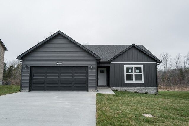 Property Photo:  2126 Ireland Way  TN 37042 