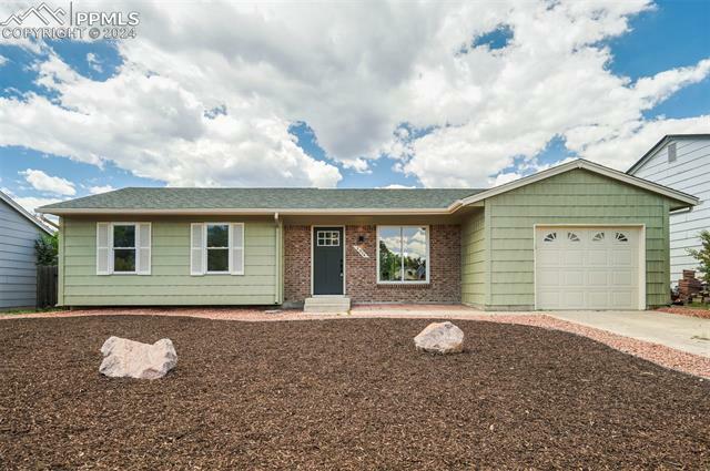 Property Photo:  2574 W Prescott Circle  CO 80916 