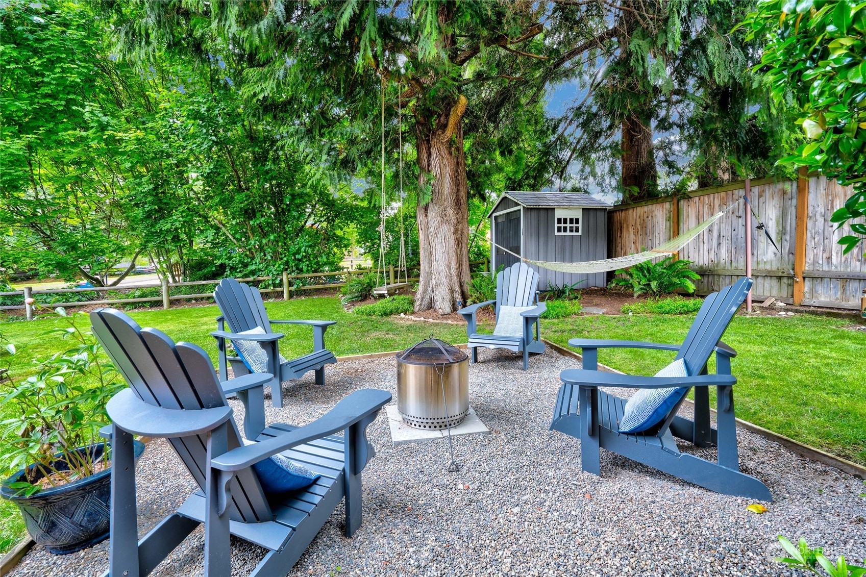 Property Photo:  4600 108th Avenue NE  WA 98033 