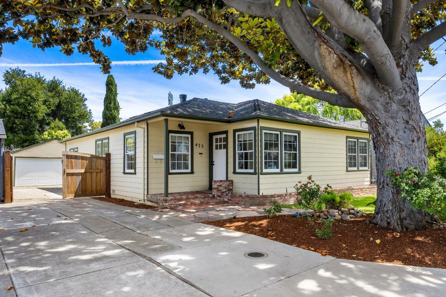 Property Photo:  475 Vine Avenue  CA 94086 