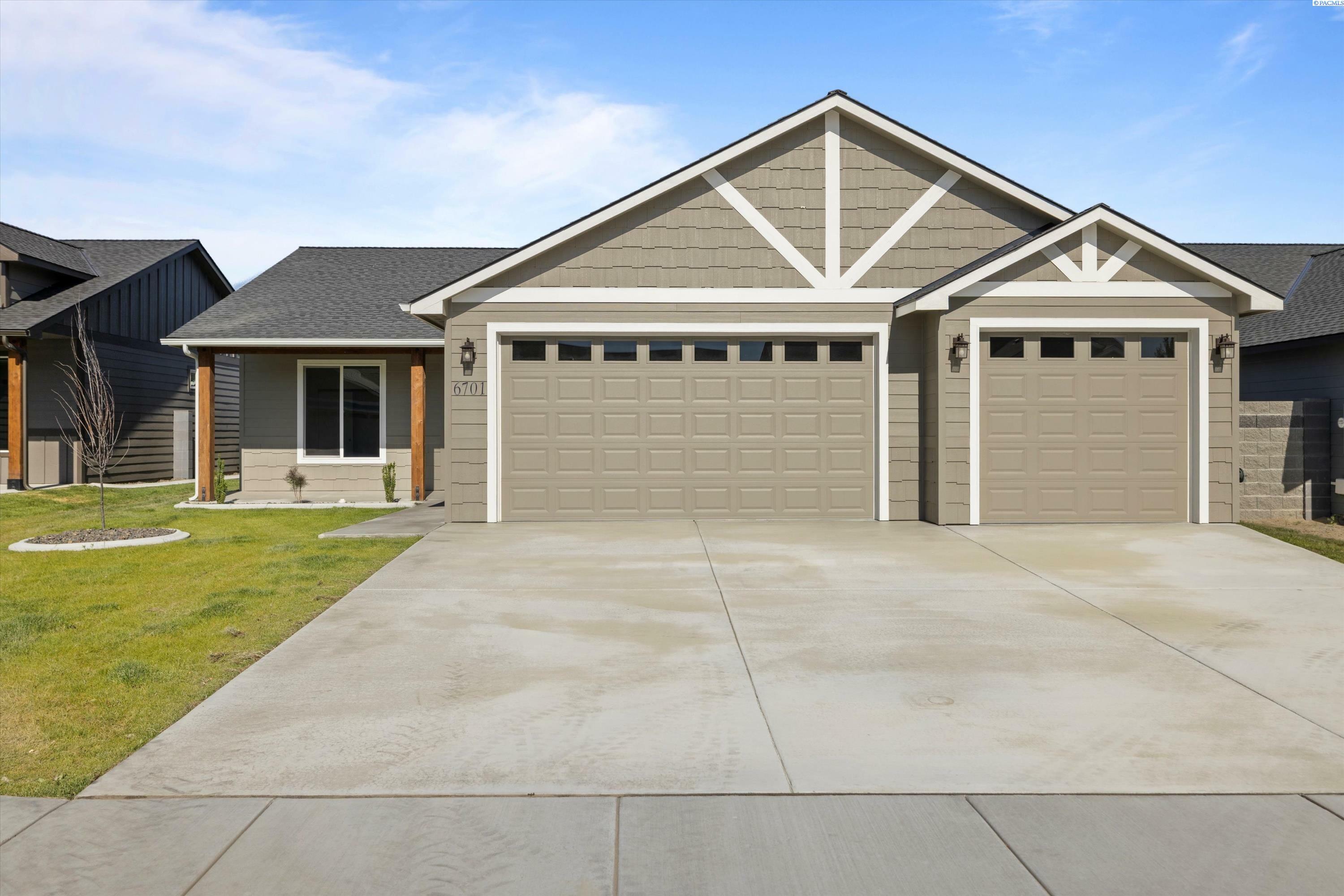 6701 Sockeye Lane  Pasco WA 99301 photo