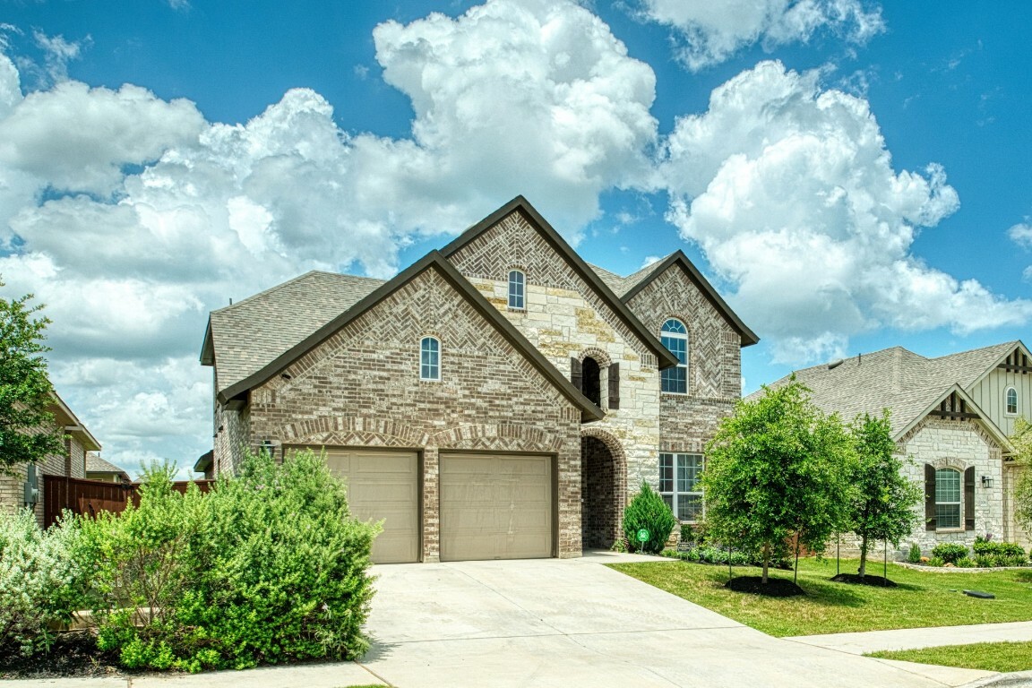 Property Photo:  108 Barrel Bend  TX 78628 